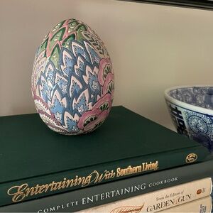Vintage Chinoiserie colorful ceramic hand painted egg